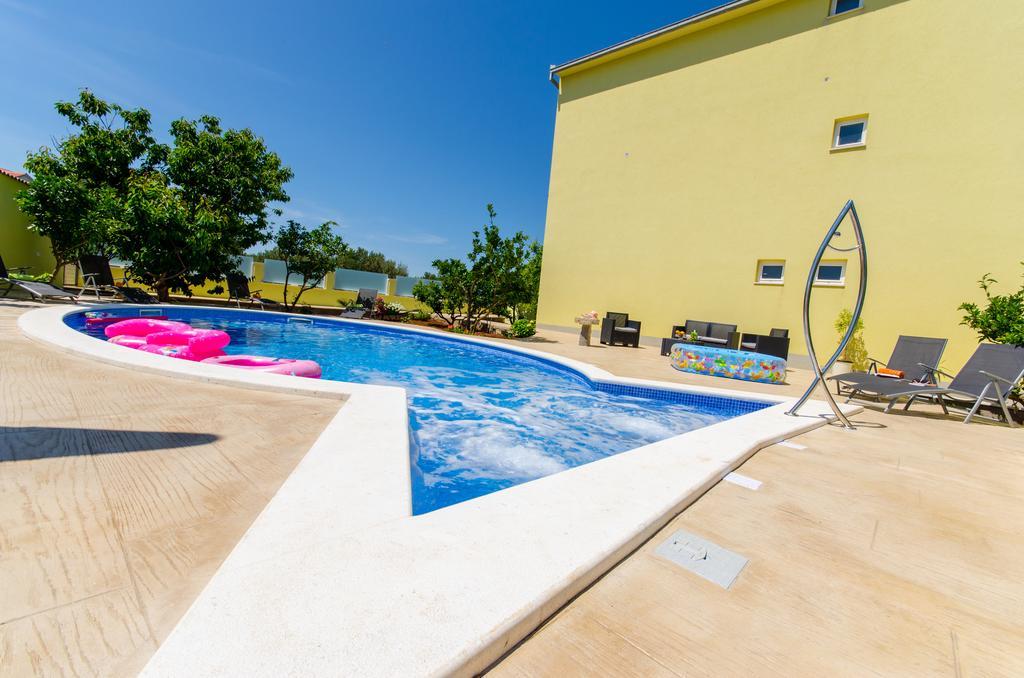 Apartments Petra Trogir Exterior foto