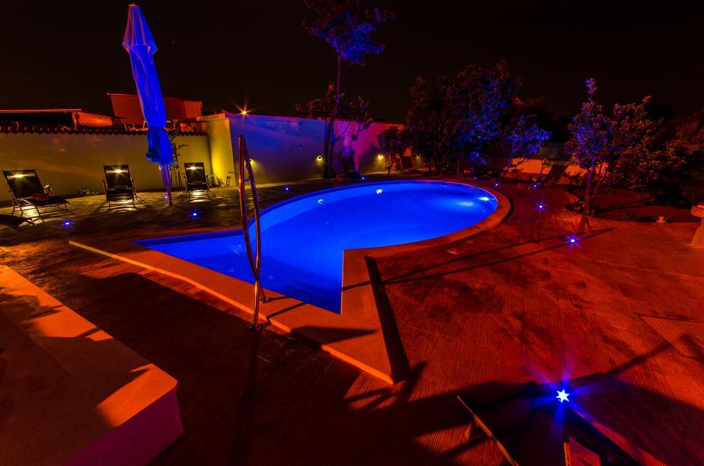 Apartments Petra Trogir Exterior foto
