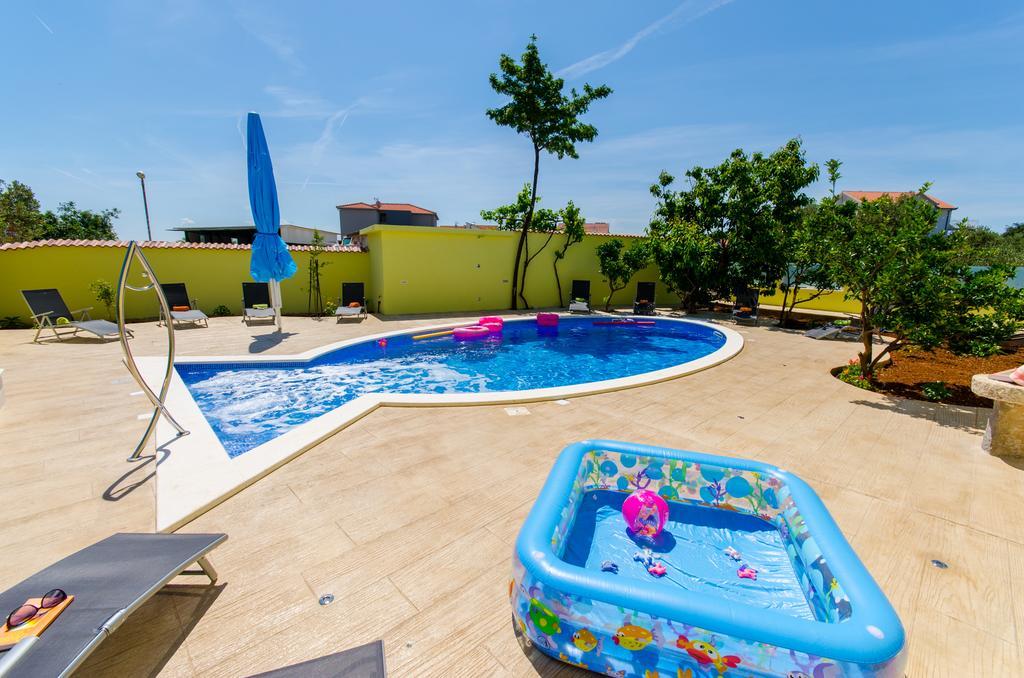 Apartments Petra Trogir Exterior foto