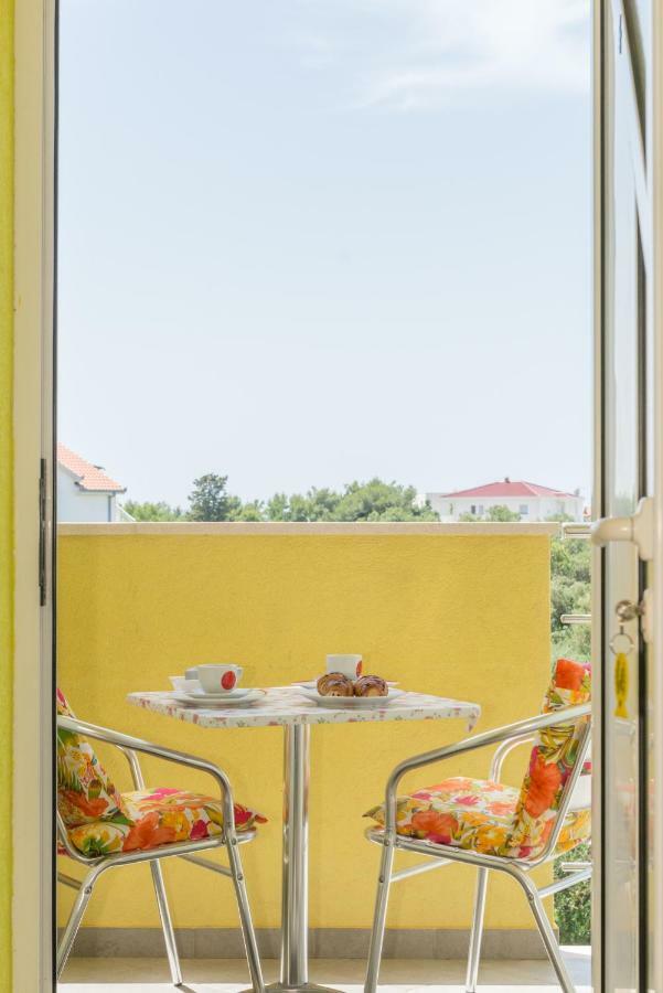 Apartments Petra Trogir Exterior foto