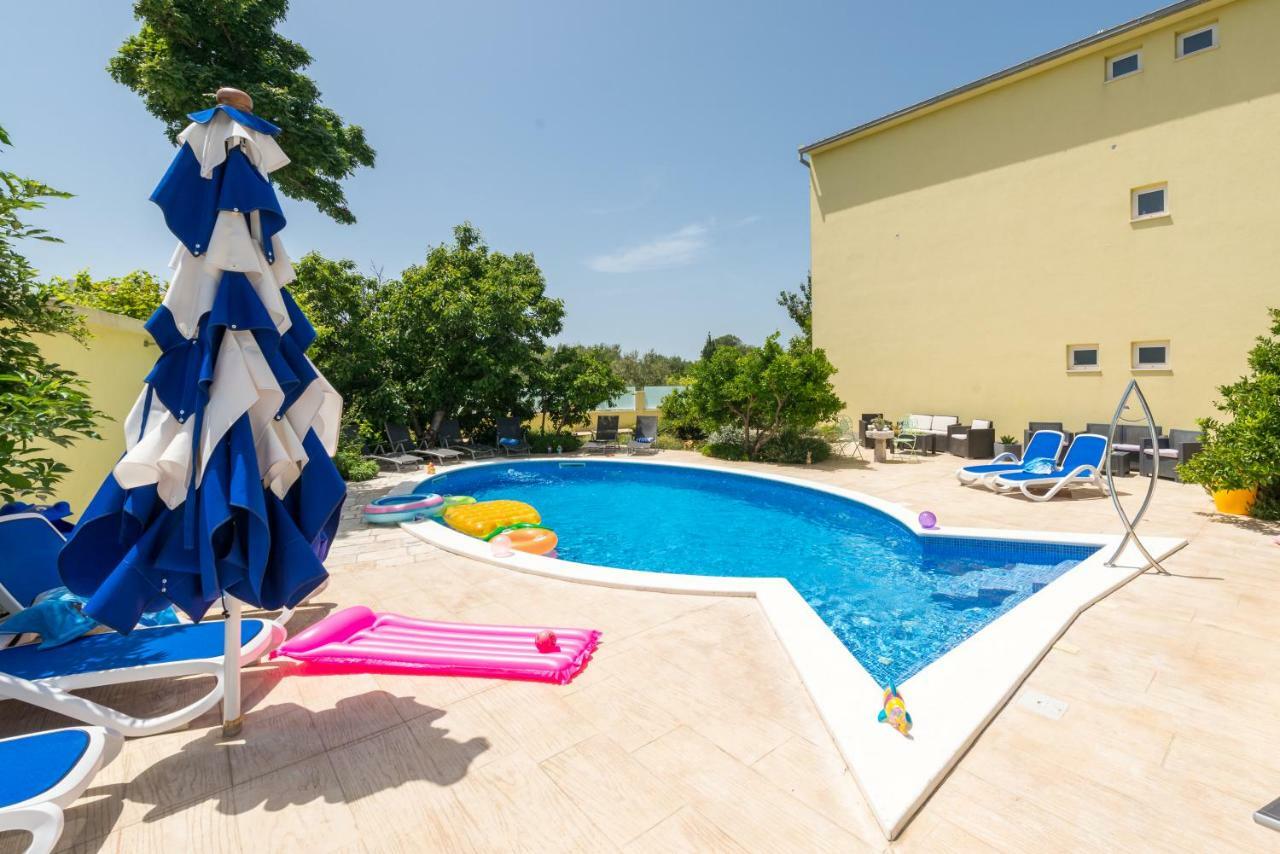 Apartments Petra Trogir Exterior foto